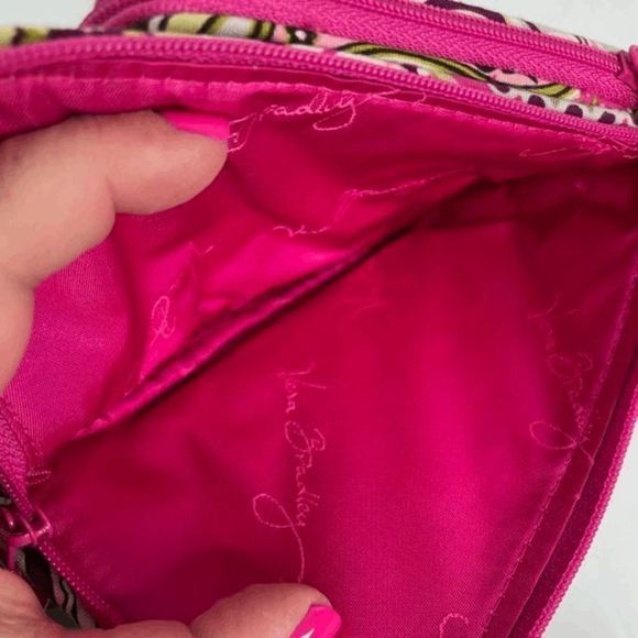 Vera Bradley Pink‎ Paisley Phone Wristlet - Picture 4 of 4